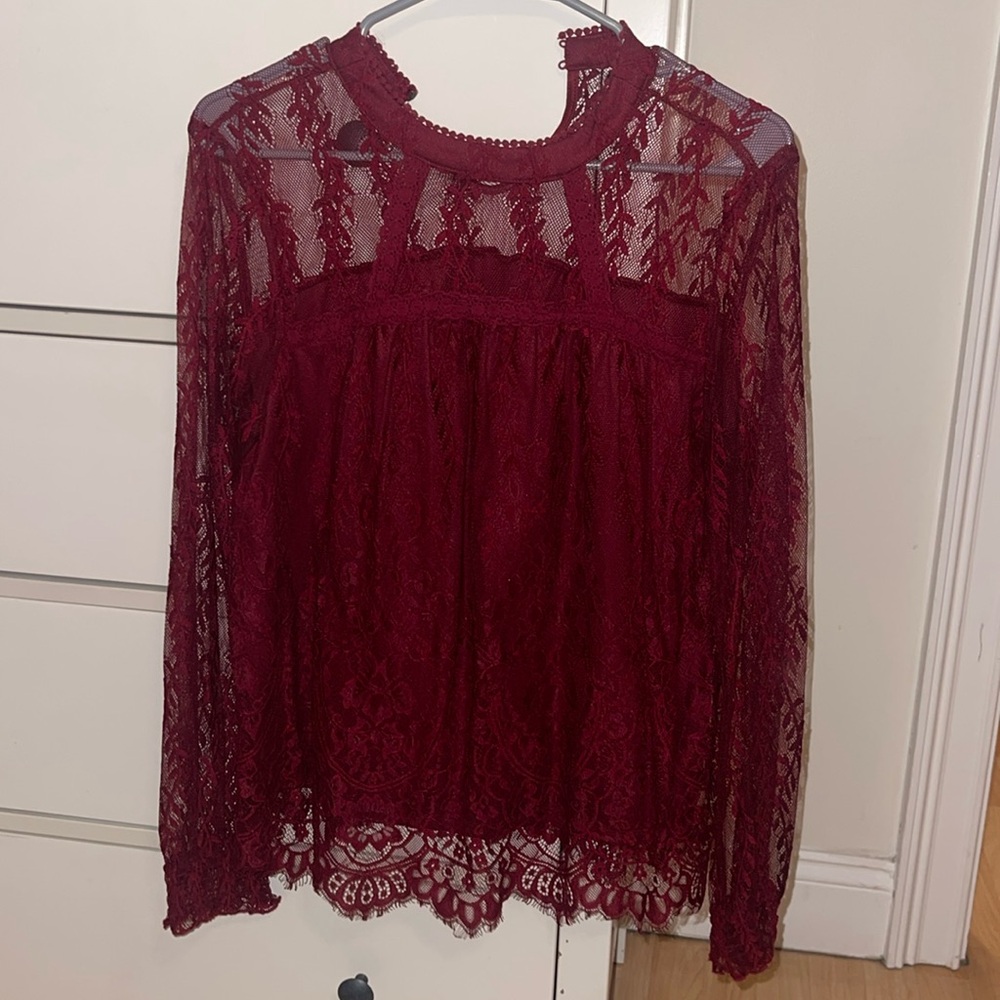 Burgundy red lace long sleeve top